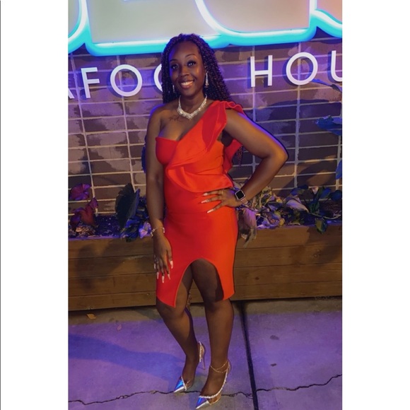 SHEIN One Shoulder Exaggerated Ruffle Trim Split Hem Dress ❤️ - Picture 3 of 8